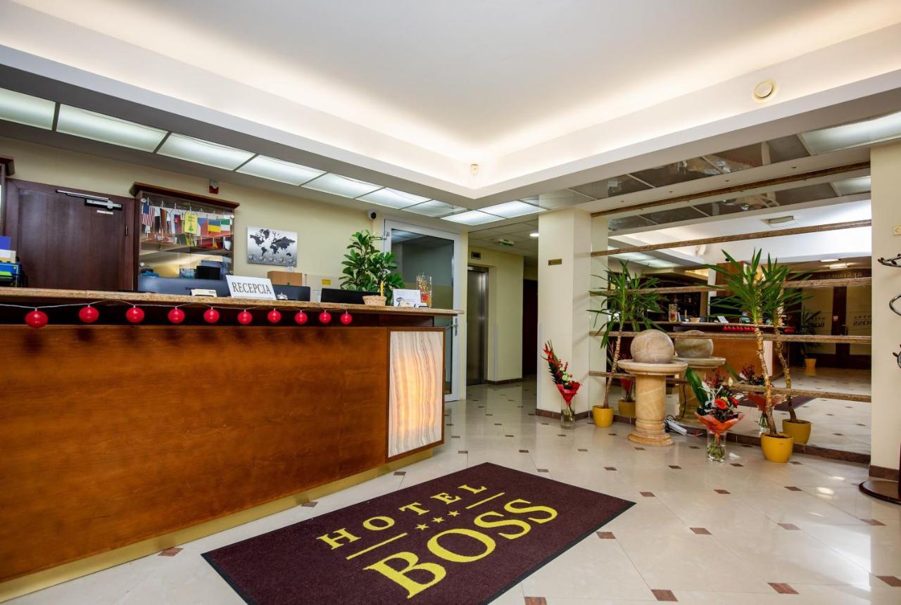 Hotel Boss Жилина Экстерьер фото